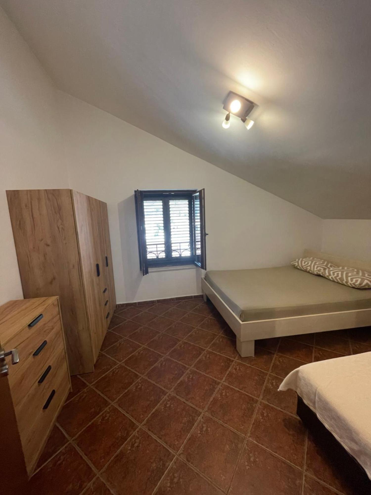 Apartment Atina Kotor Extérieur photo