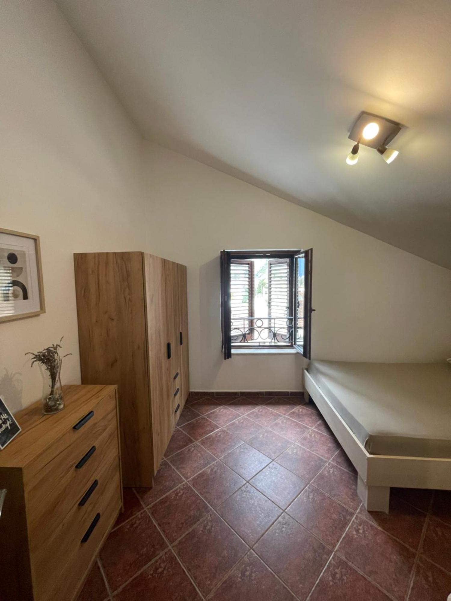 Apartment Atina Kotor Extérieur photo
