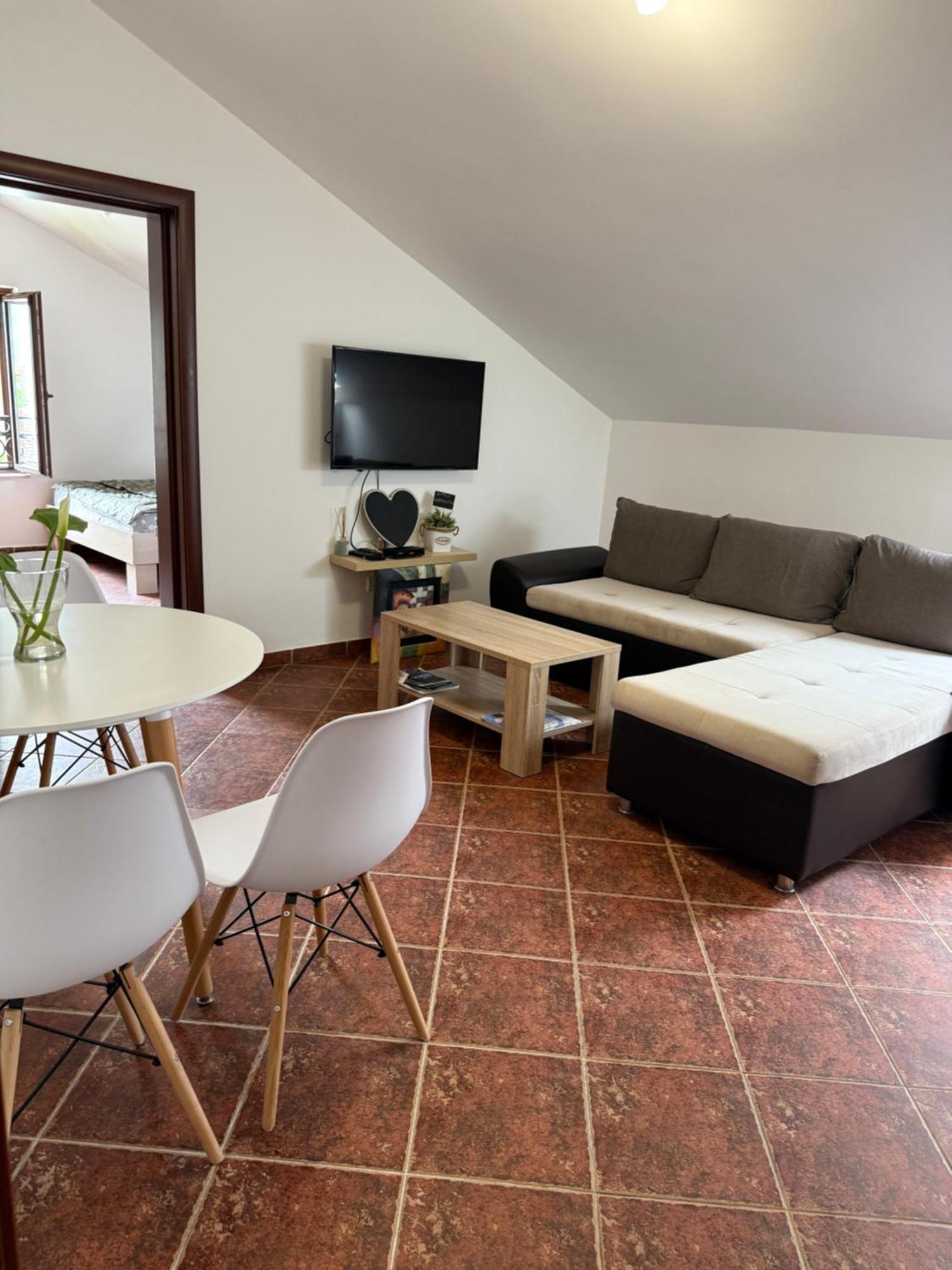 Apartment Atina Kotor Extérieur photo