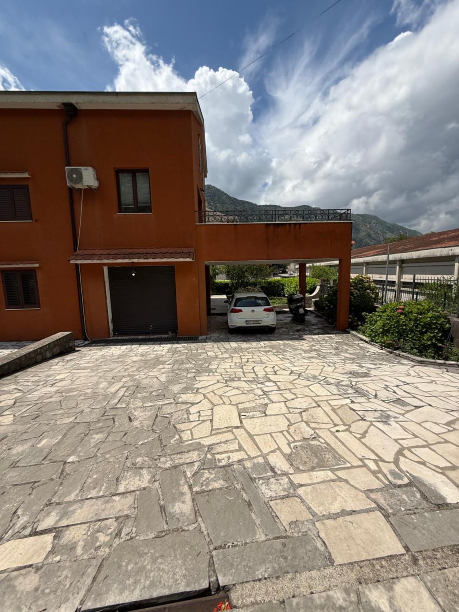 Apartment Atina Kotor Extérieur photo