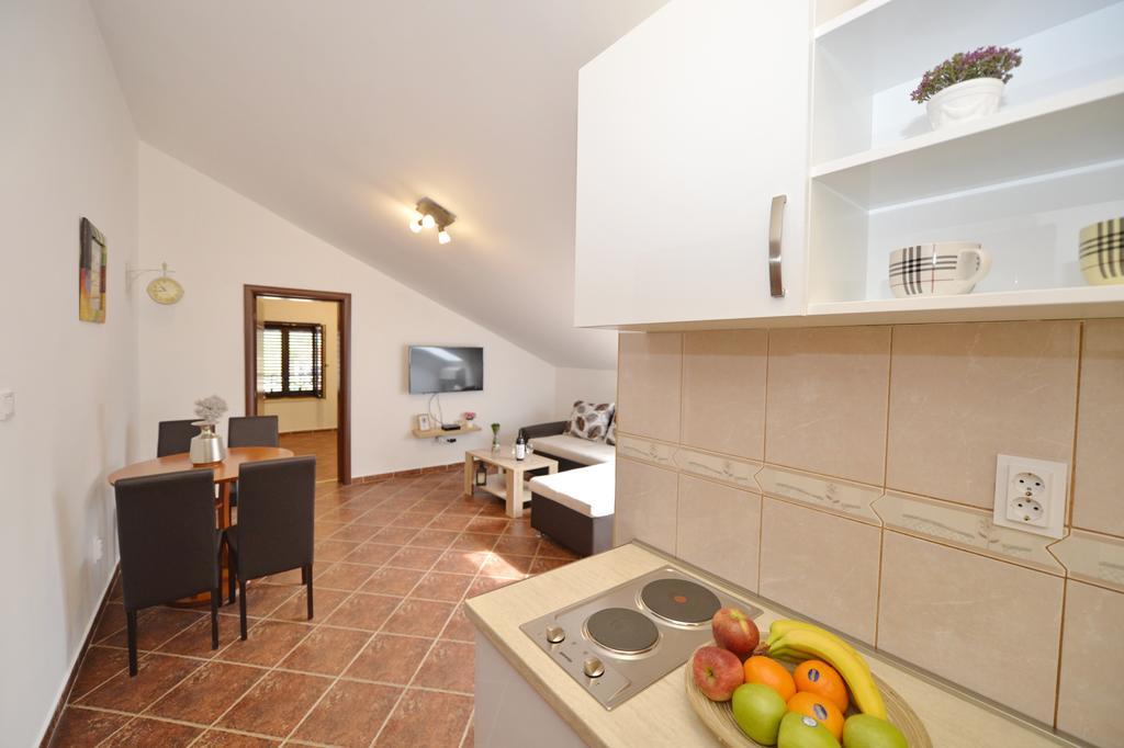 Apartment Atina Kotor Extérieur photo